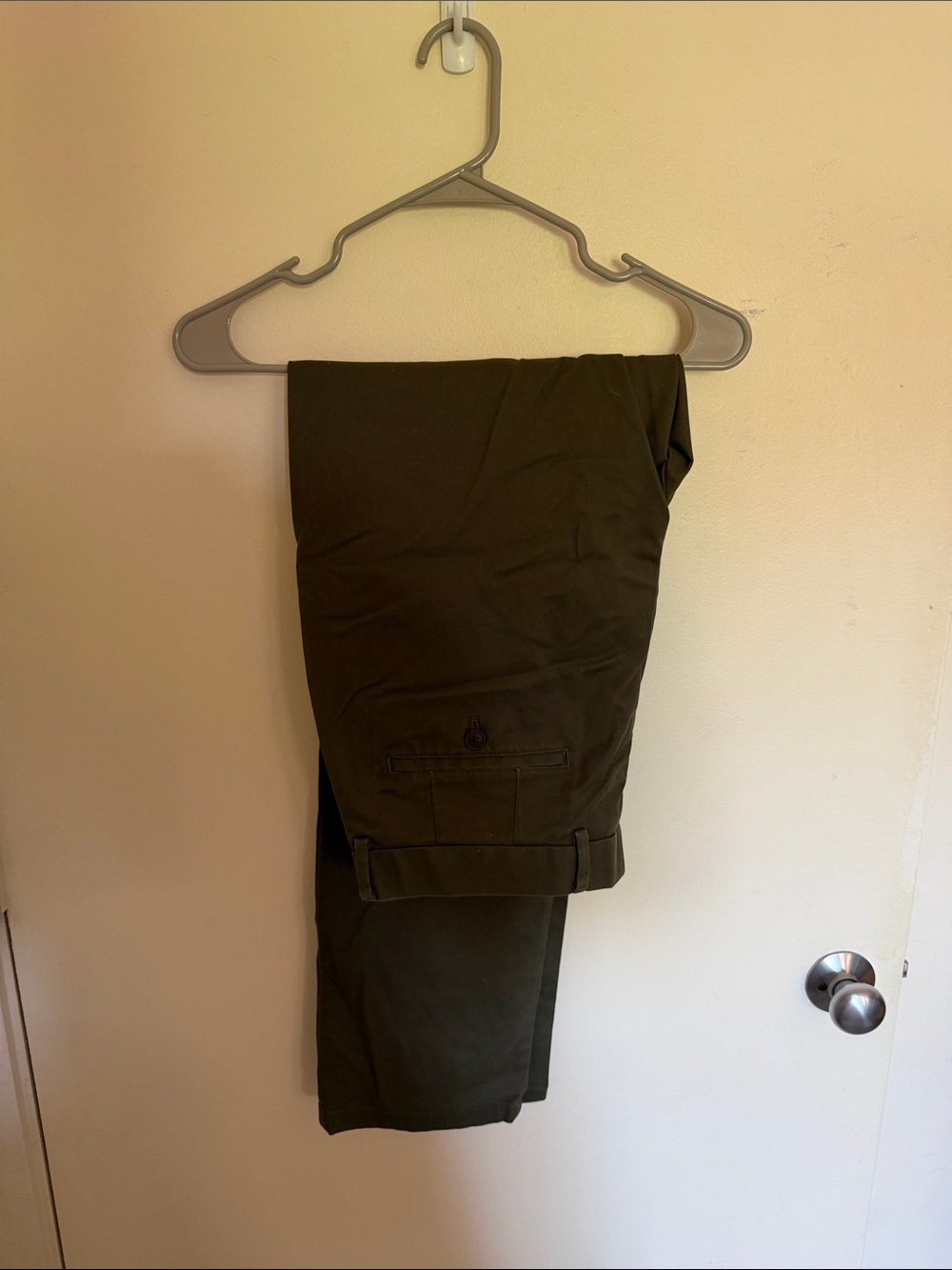 Charles Tyrwhitt Olive Green Chino Pants 34W 32L